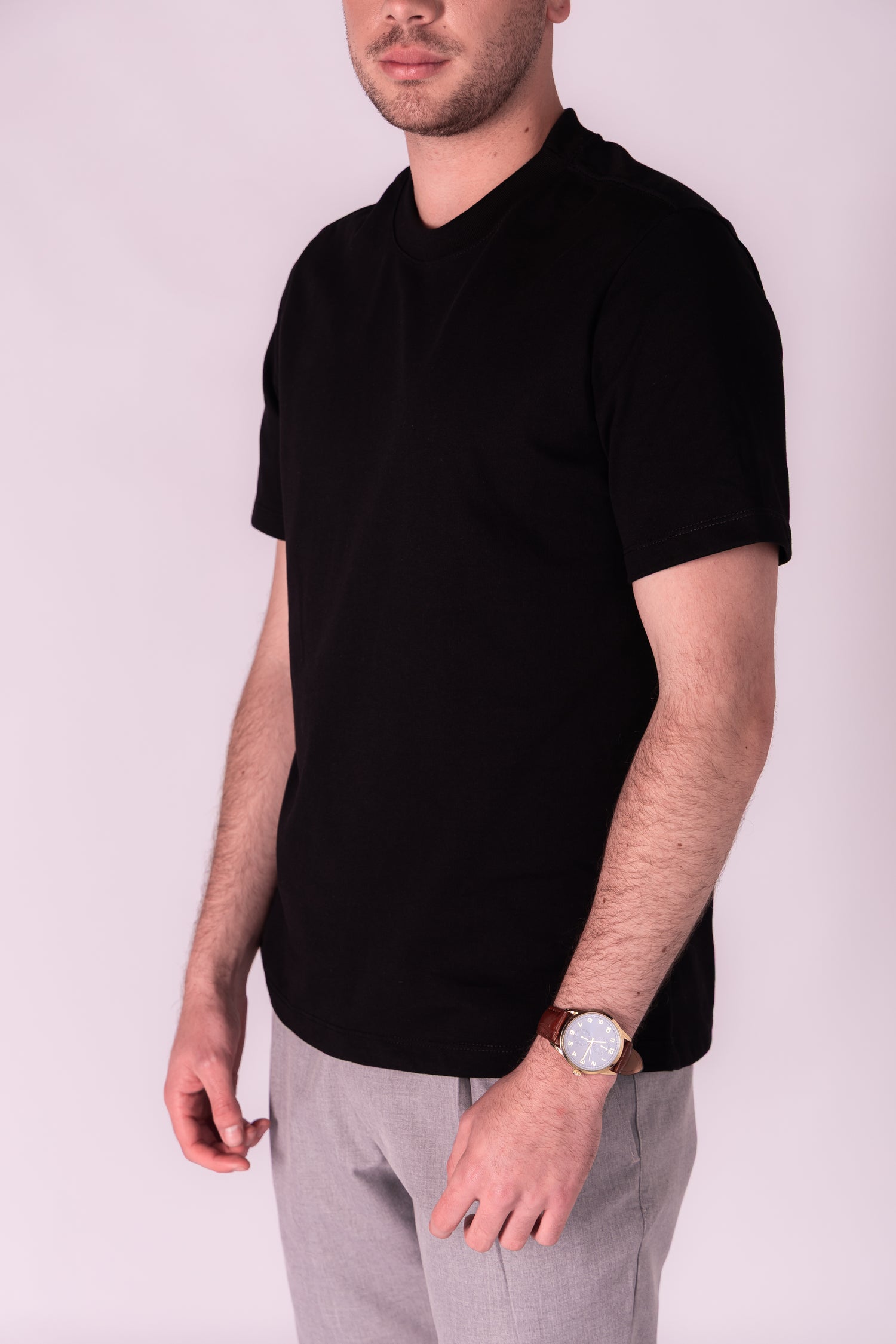 CAMISETA NEGRA