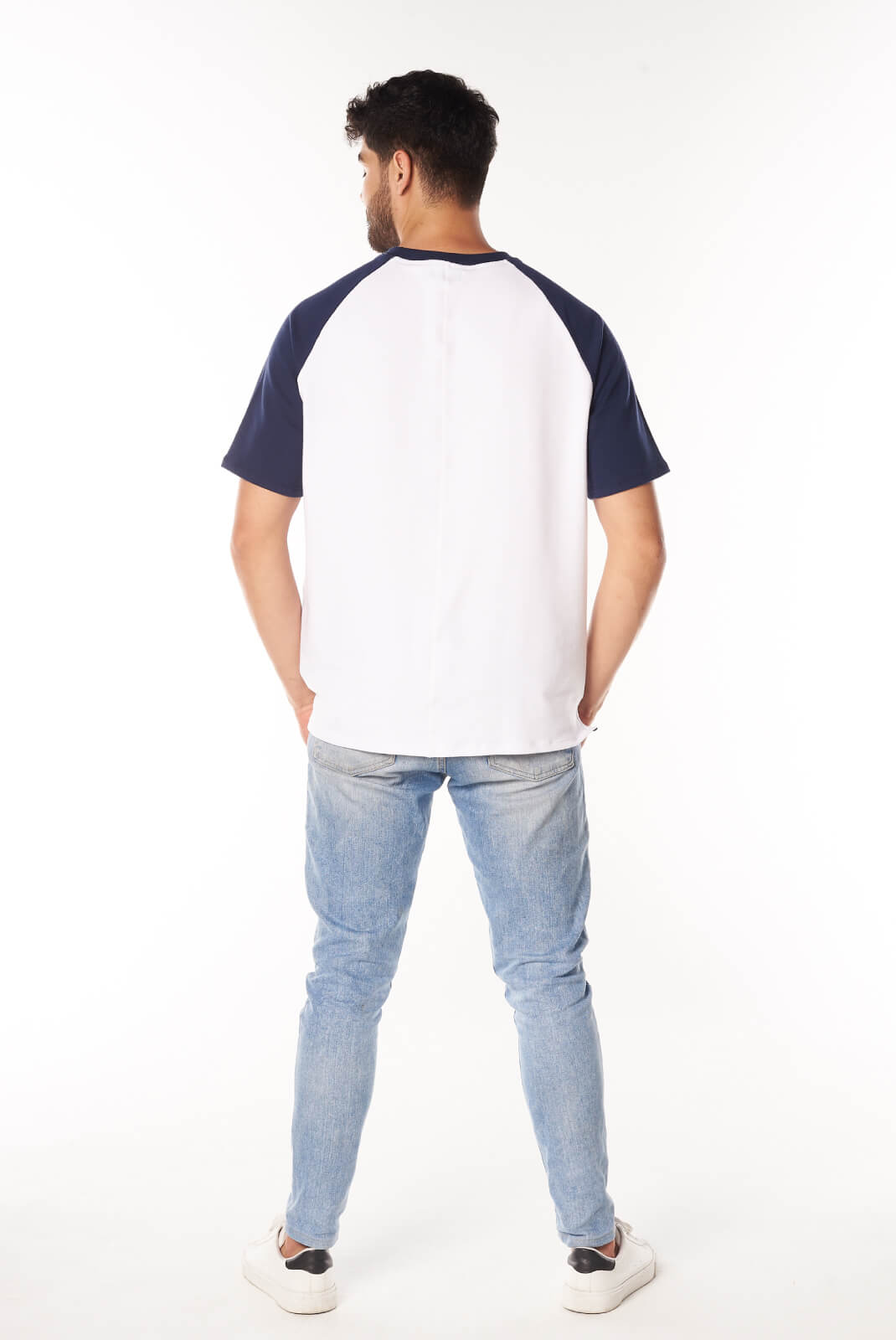 Camiseta Oversize Blanca Azul